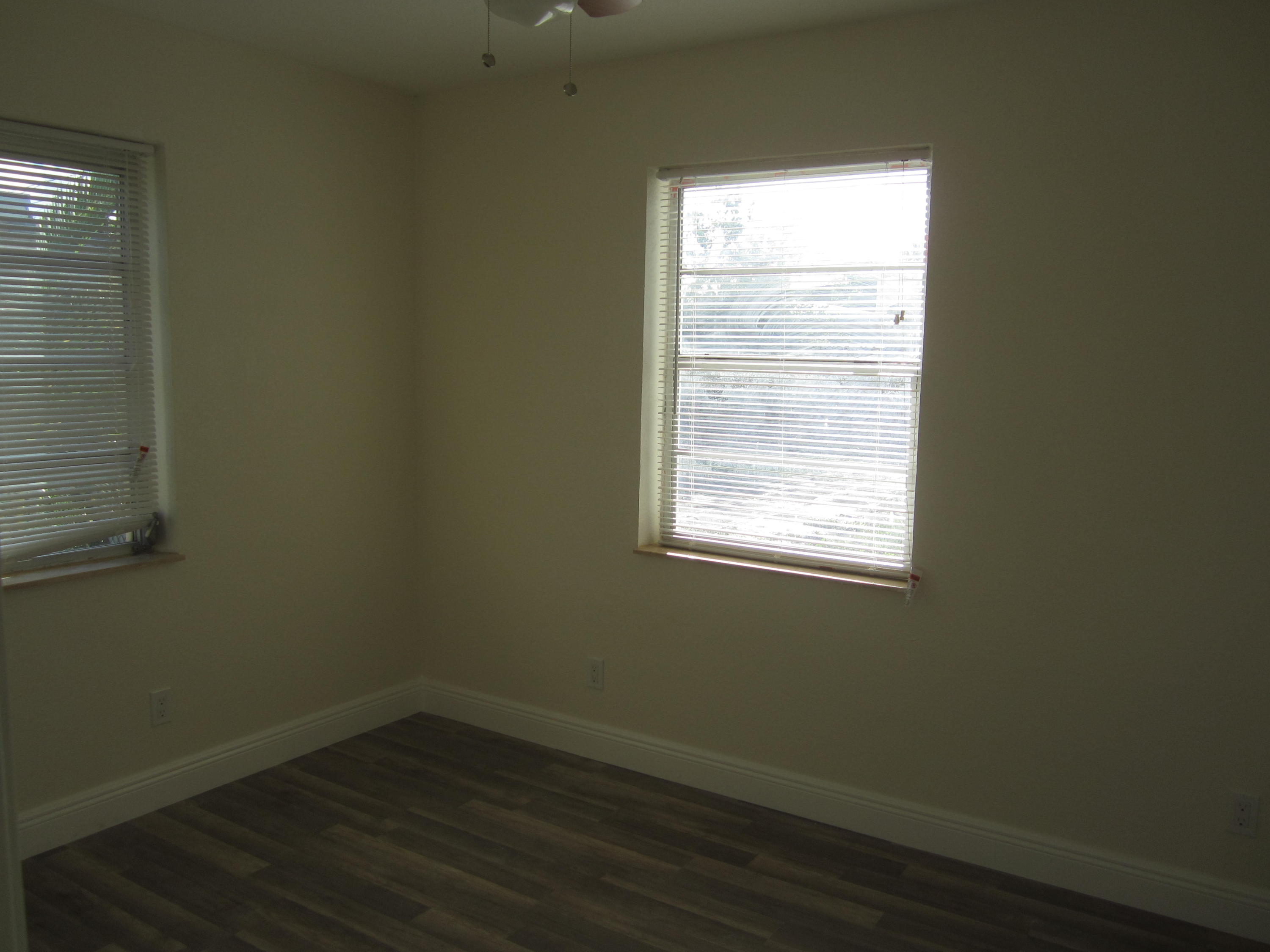 2325 Cypress Road West Palm Beach, FL 33409 - Photo 14 of 23 IMG_1806