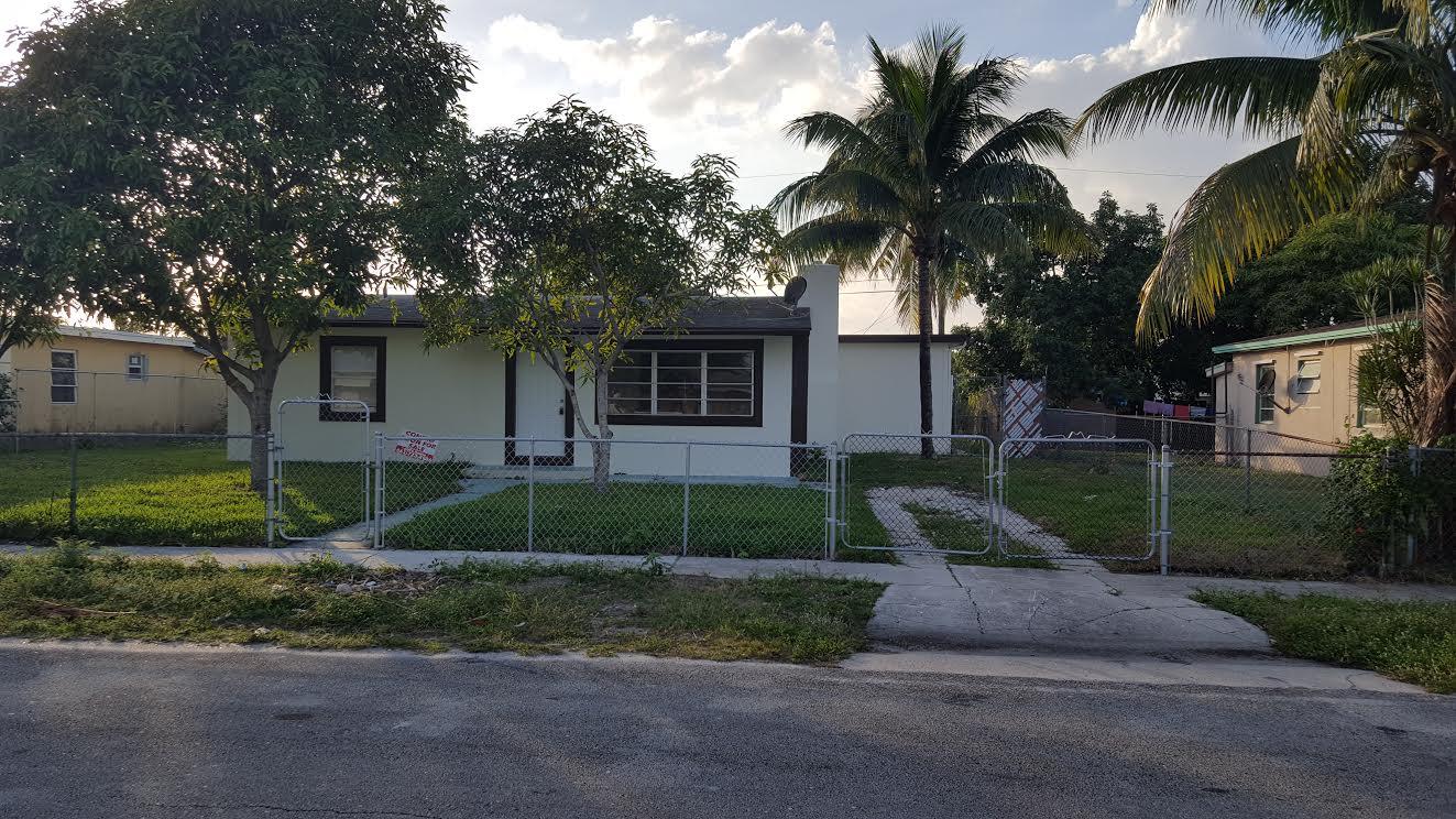 2325 Cypress Road West Palm Beach, FL 33409 - Photo 3 of 23 Cypress 2