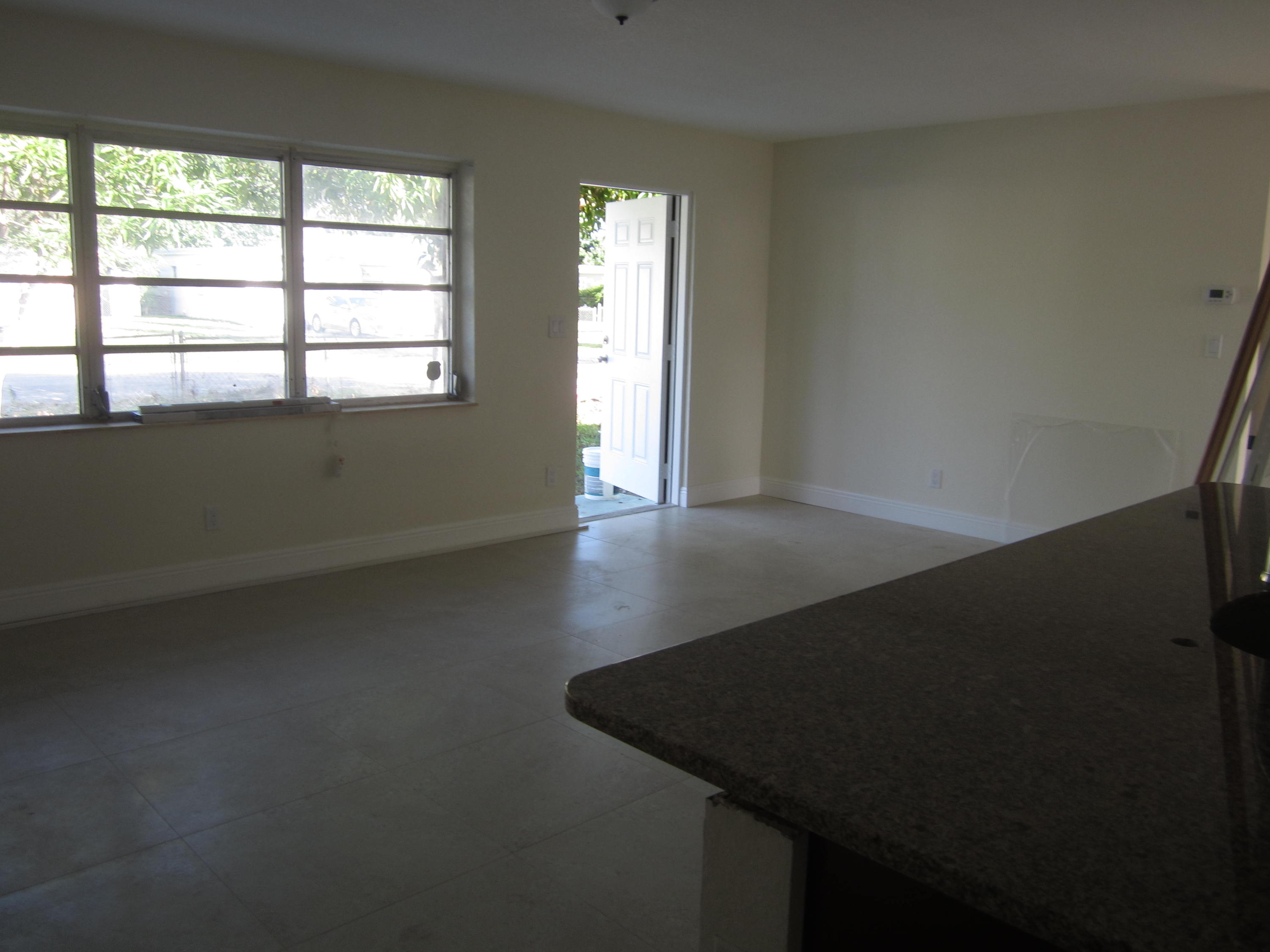 2325 Cypress Road West Palm Beach, FL 33409 - Photo 5 of 23 IMG_1808