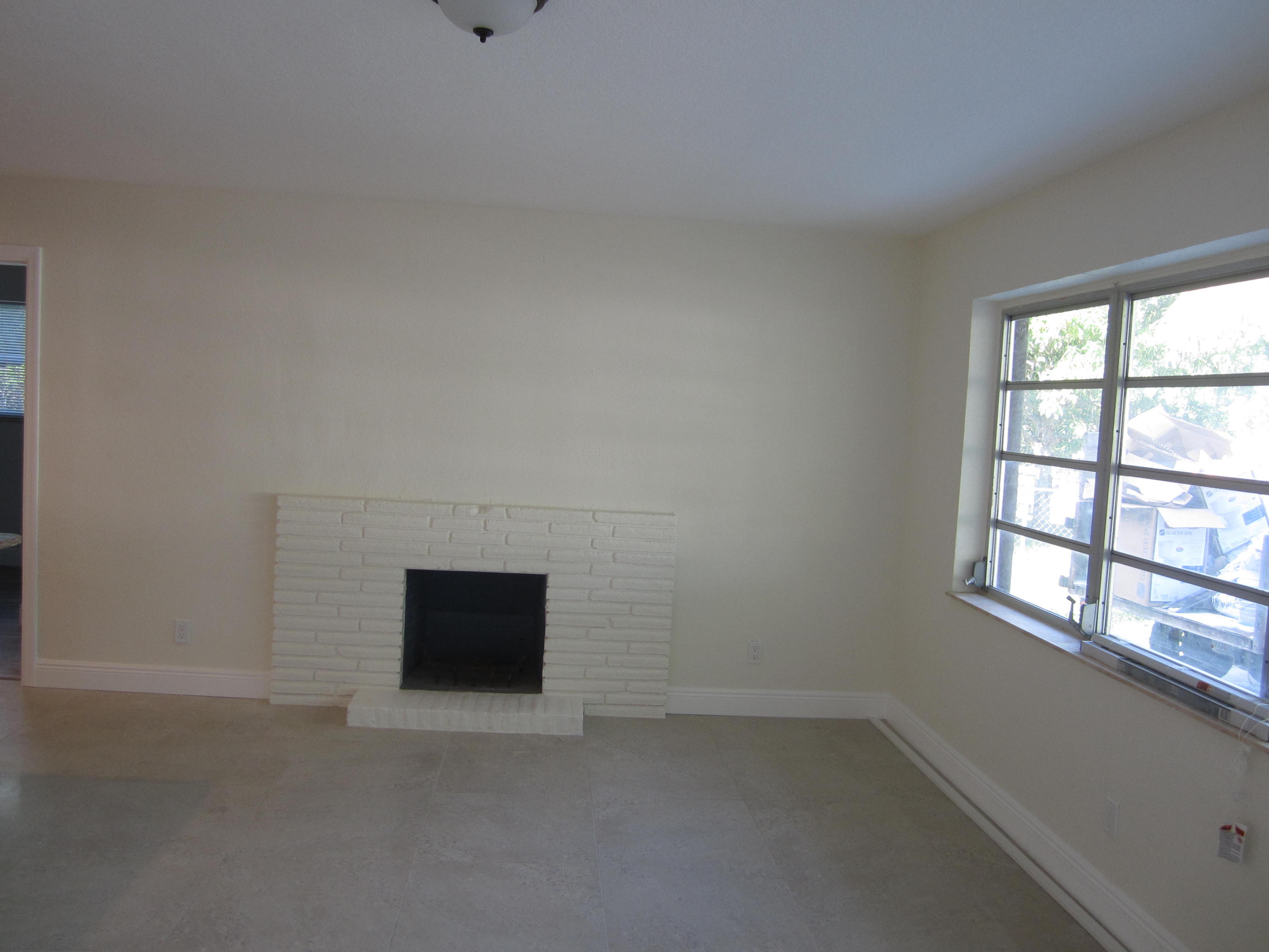 2325 Cypress Road West Palm Beach, FL 33409 - Photo 7 of 23 IMG_1820