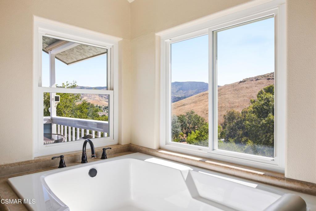 1314 Gonzales Road Simi Valley, CA 93063 - Photo 31 of 77