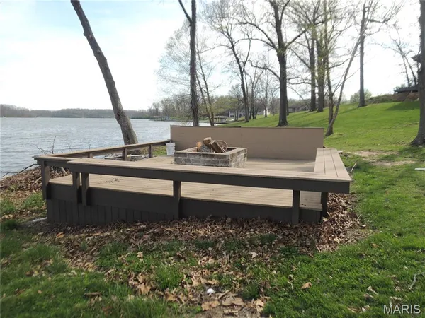 $939,900 | 14 Denzel Drive, Greenville, IL 62246