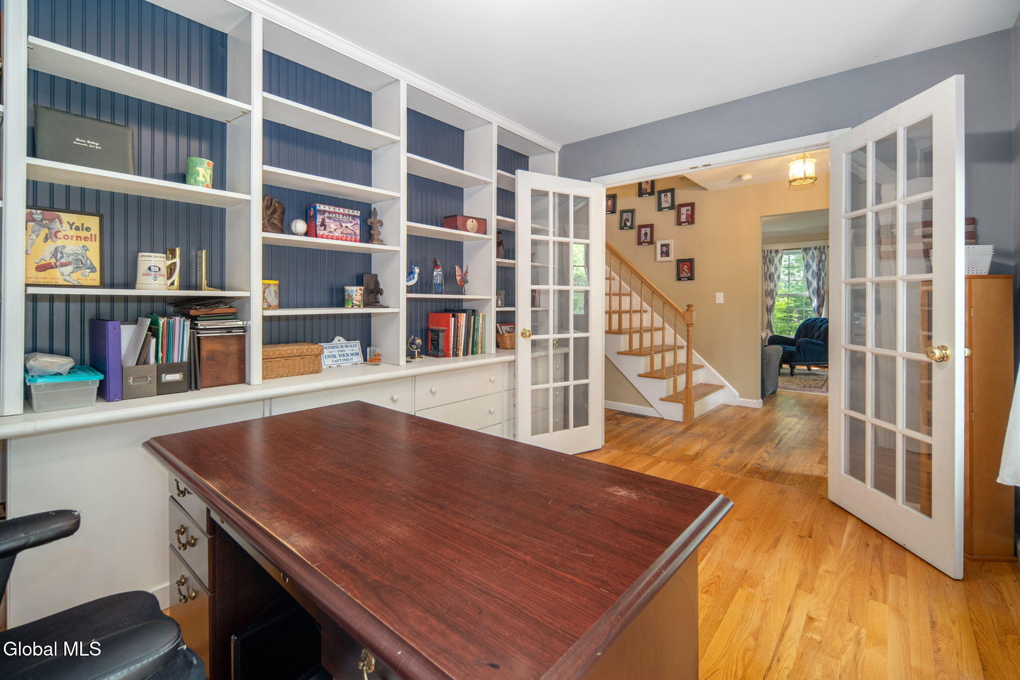 106 Berwick Road Bethlehem, NY 12054 - Photo 5 of 37 8-106BerwickRd_08