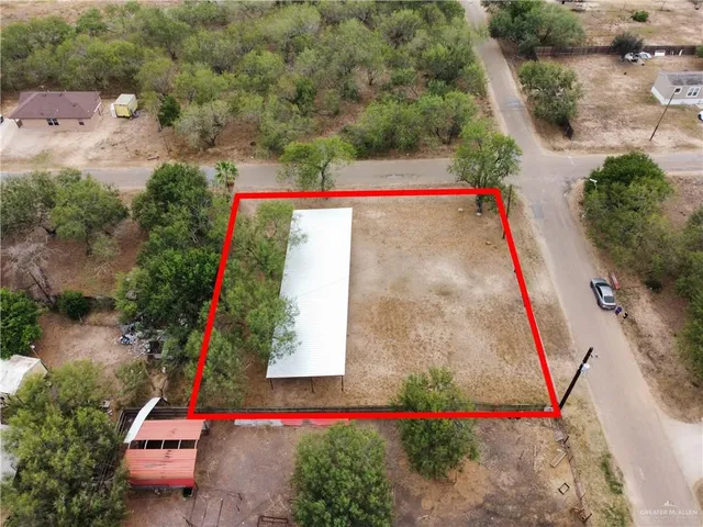an aerial view of a tennis court