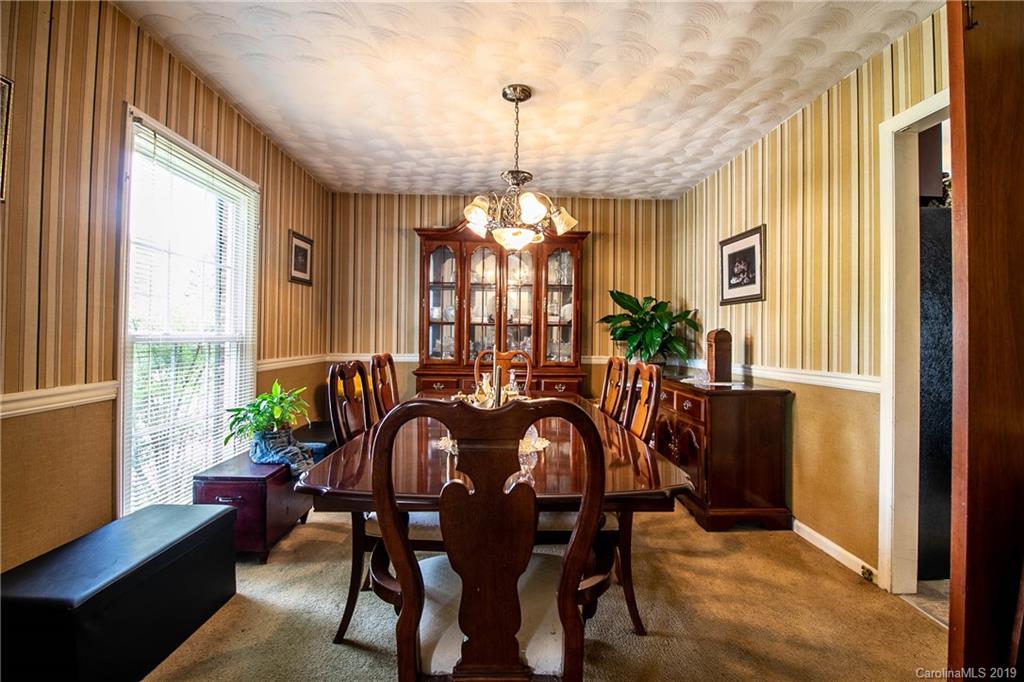 6212 Running Deer Road Charlotte, NC 28214 - Photo 9 of 24 Gallery Image 9