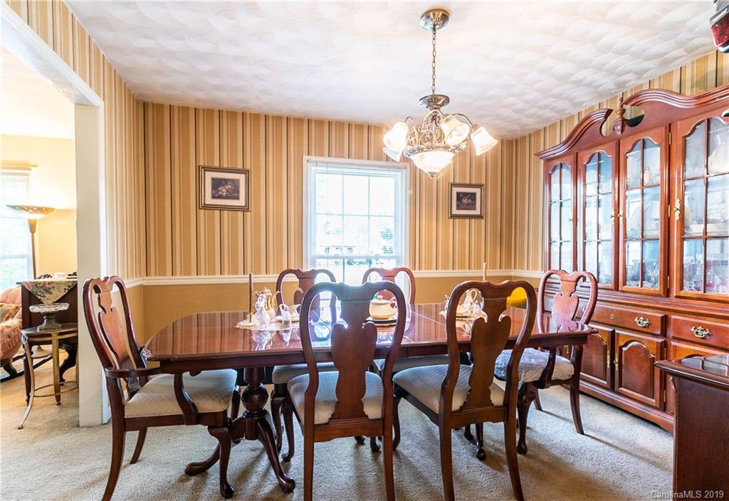 6212 Running Deer Road Charlotte, NC 28214 - Photo 10 of 24 Gallery Image 10