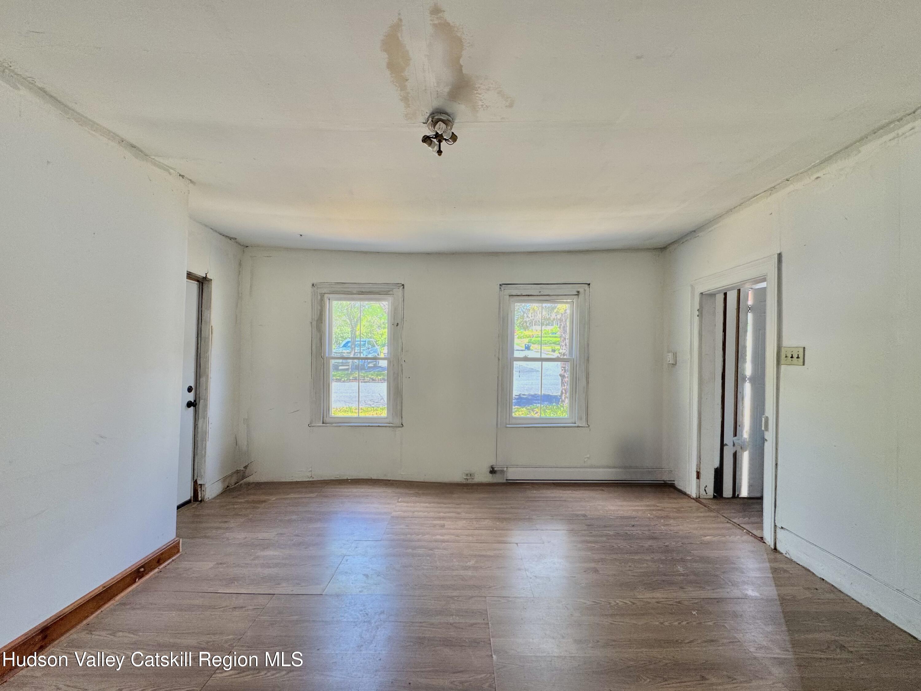 11 North Montgomery Athens, NY 12015 - Photo 11 of 28 11