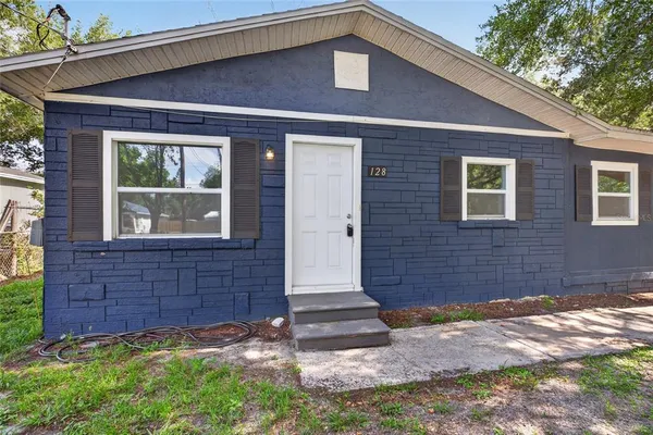 $299,000 | 128 East 145th Avenue, Tampa, FL 33613