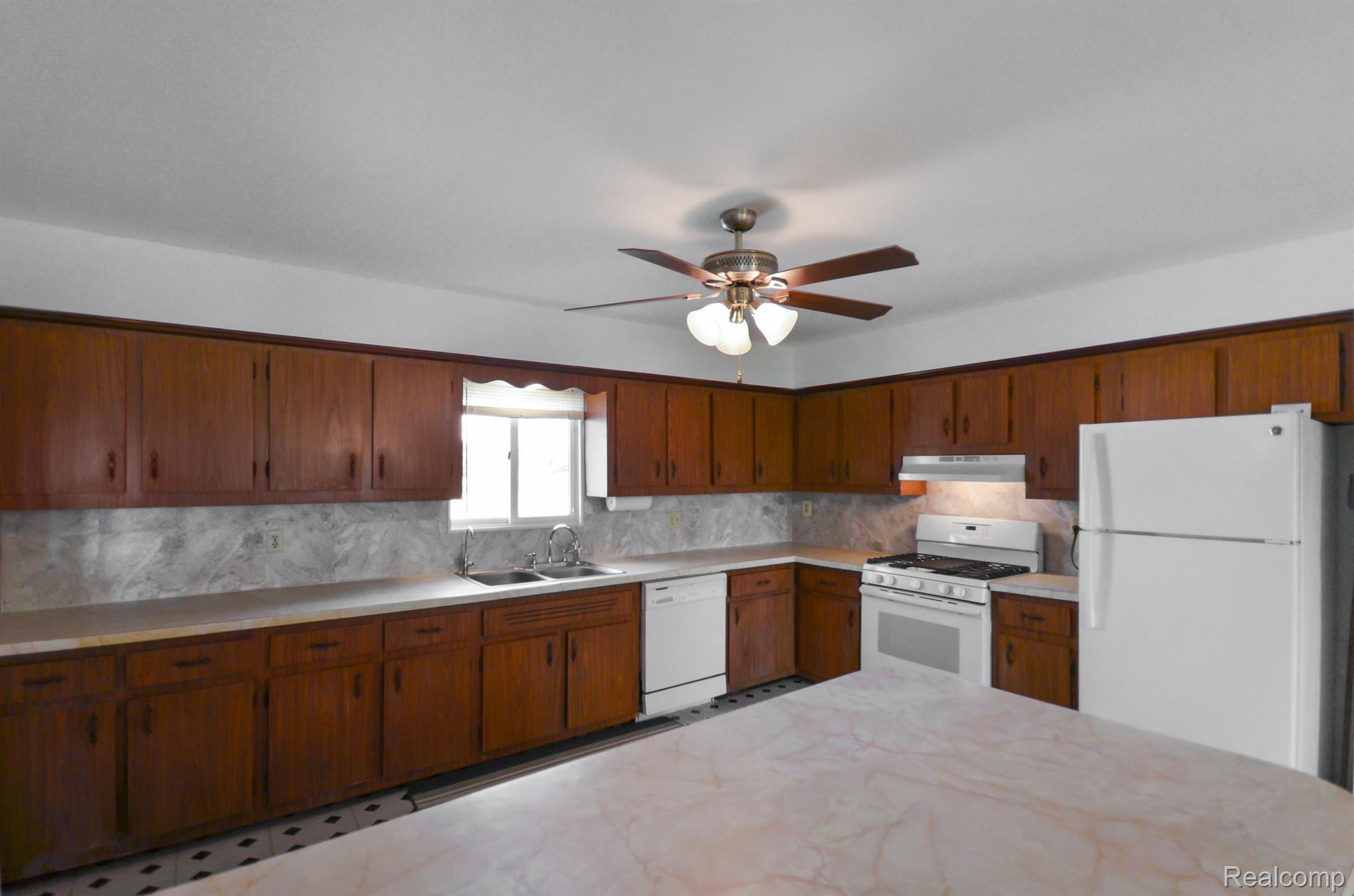 2050 Capac Road Allenton, MI 48002 - Photo 11 of 43 Gallery Image 11
