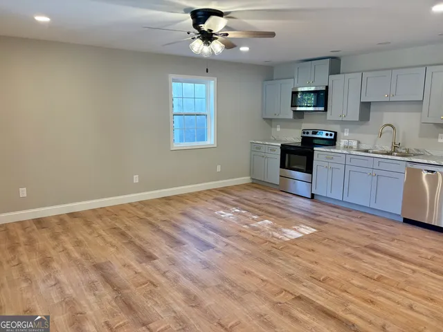 $2,200 | 114 Hidden Springs Way, Clayton, GA 30525