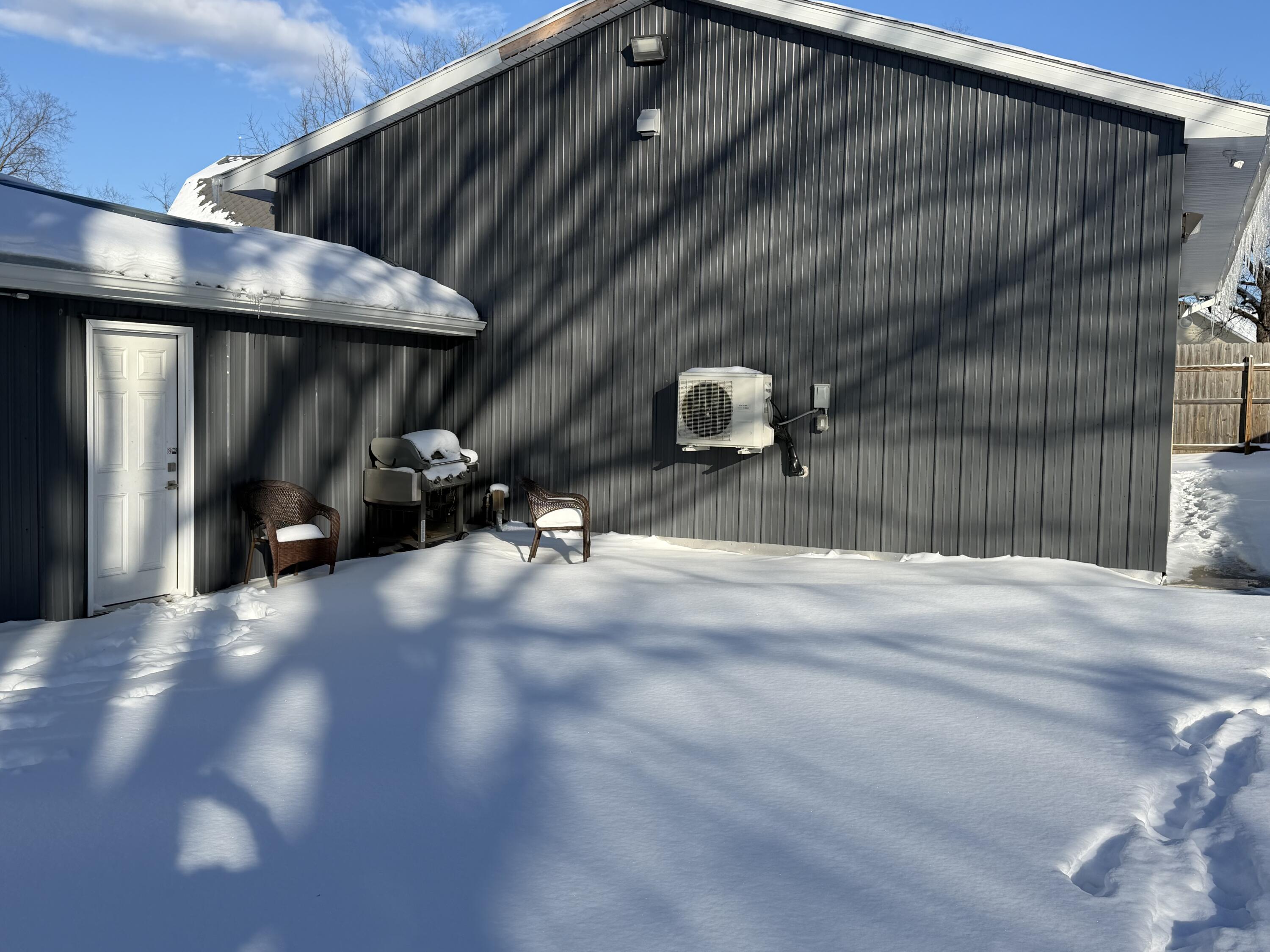 1981 Watkins Road Battle Creek, MI 49015 - Photo 15 of 44 IMG_4744