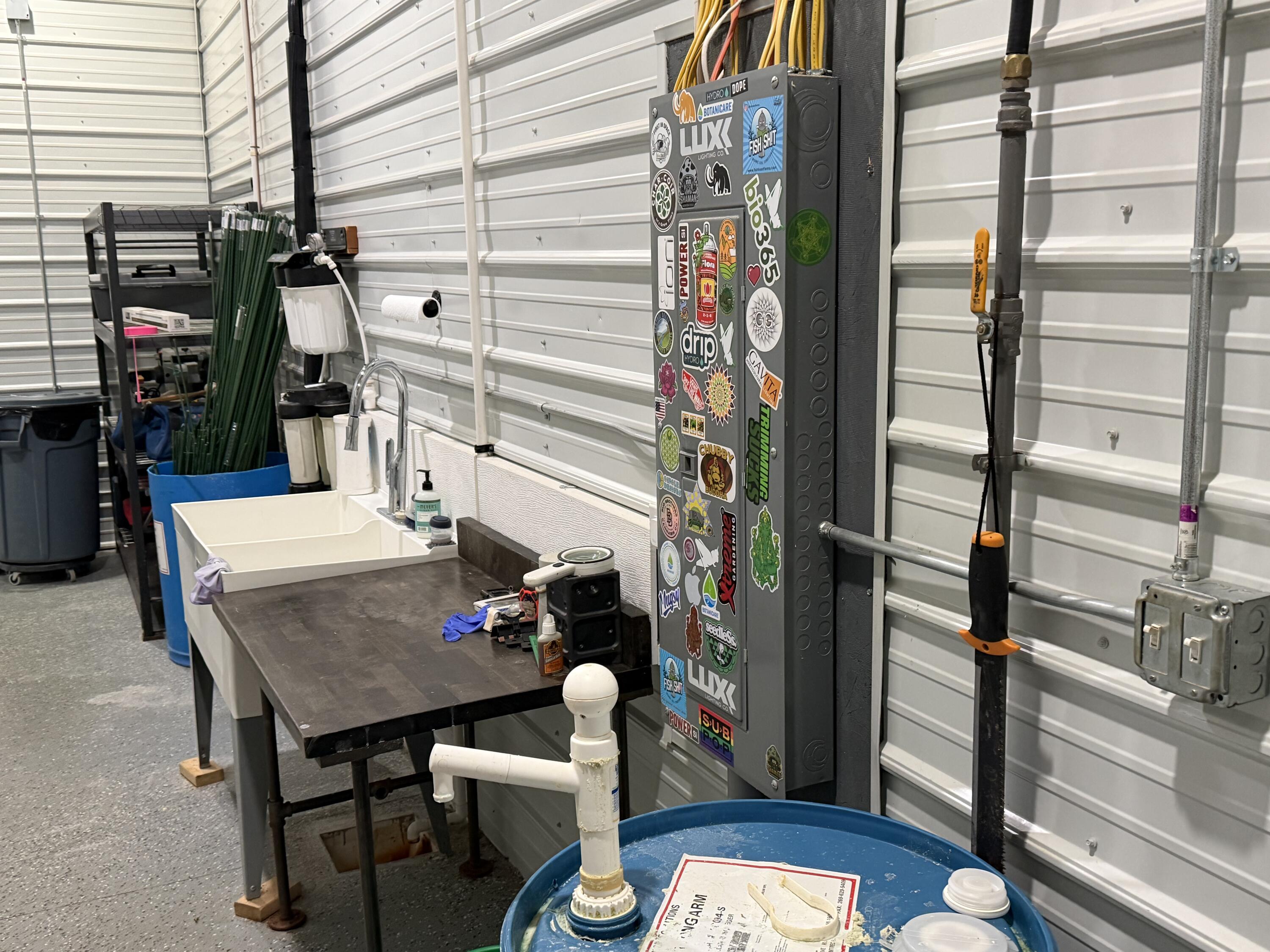 1981 Watkins Road Battle Creek, MI 49015 - Photo 17 of 44 IMG_4746