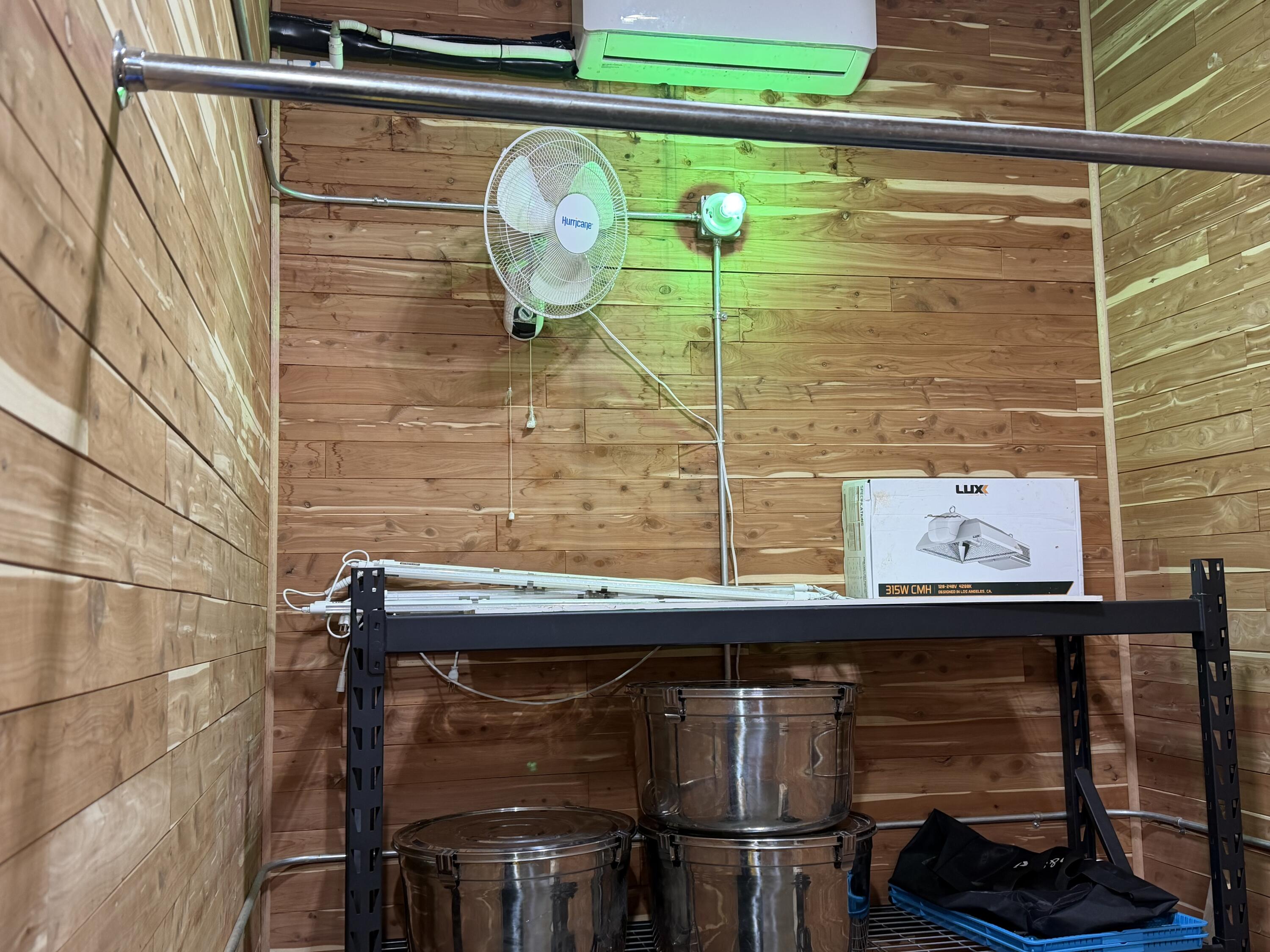 1981 Watkins Road Battle Creek, MI 49015 - Photo 19 of 44 IMG_4748