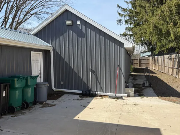 $249,900 | 1981 Watkins Road, Battle Creek, MI 49015