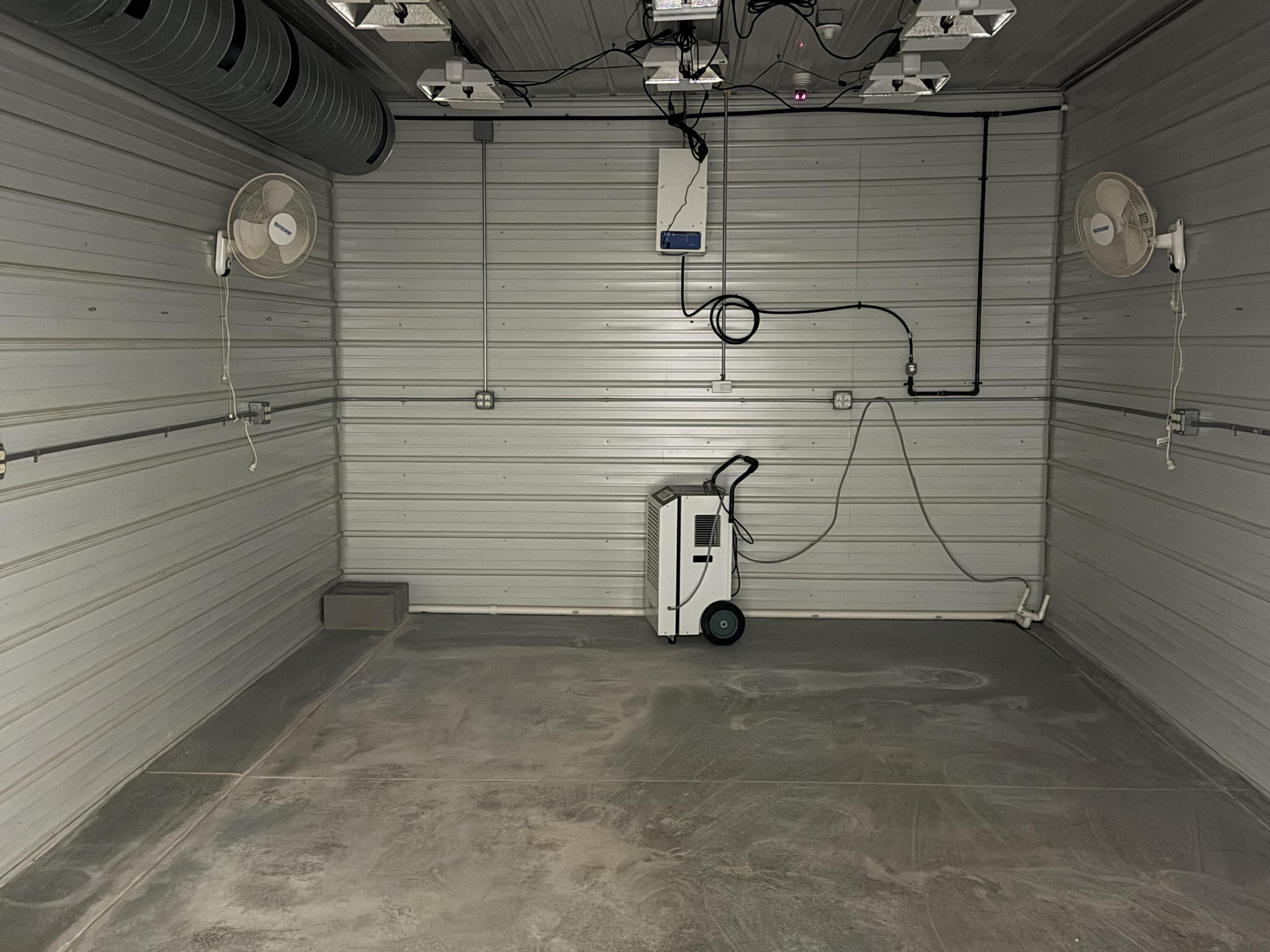 1981 Watkins Road Battle Creek, MI 49015 - Photo 34 of 44 IMG_4761