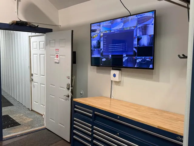 $349,900 | 1981 Watkins Road, Battle Creek, MI 49015