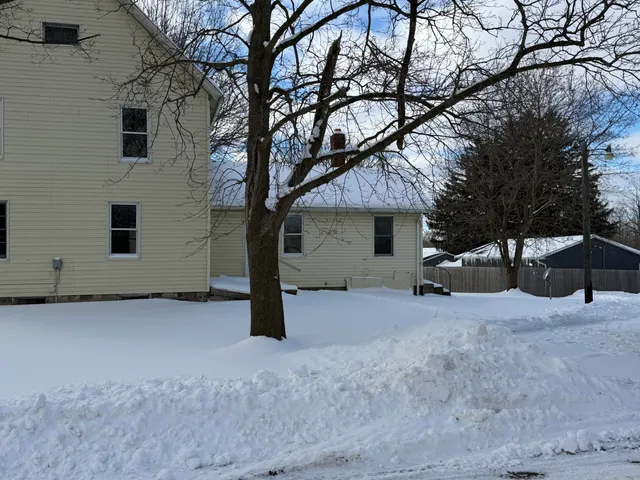 $349,900 | 1981 Watkins Road, Battle Creek, MI 49015