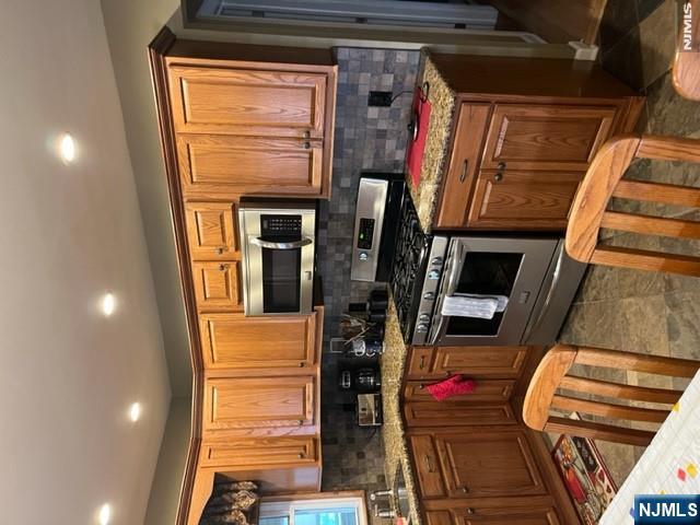 36 River Road Oakland, NJ 07436 - Photo 4 of 23 Gallery Image 4
