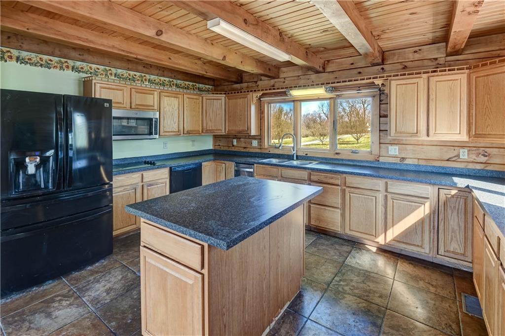 17301 East Kentucky Road Independence, MO 64056 - Photo 11 of 66