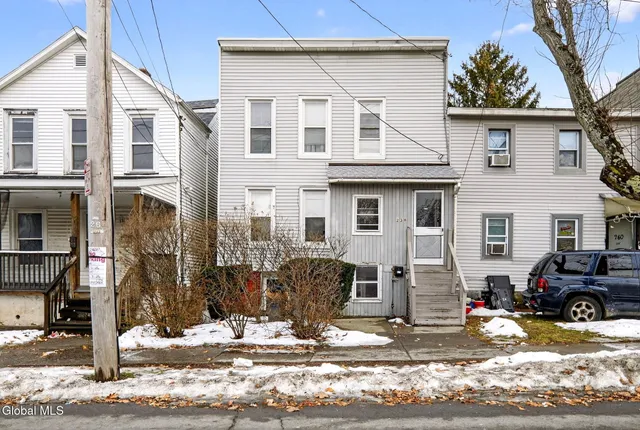 $260,000 | 238 Ontario Street, Albany, NY 12203