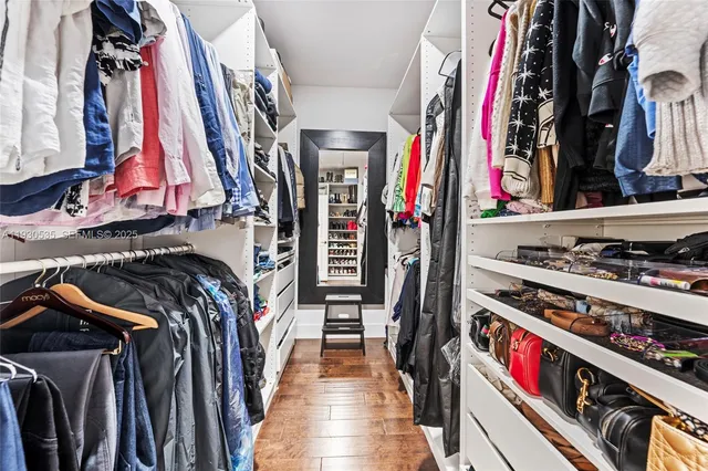 $7,000 | 6933 Northwest 104th Court, Unit 6933, Doral, FL 33178