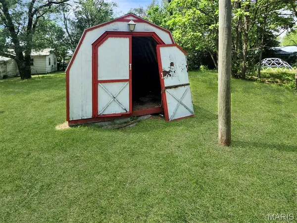 $20,000 | 411 South West Street, Sikeston, MO 63801