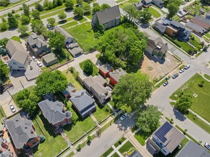 $725,000 | 2445 Tracy Avenue, Kansas City, MO 64108