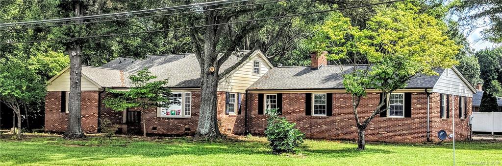 5702 Hickory Grove Road Stanley, NC 28164 - Photo 3 of 22 Gallery Image 3