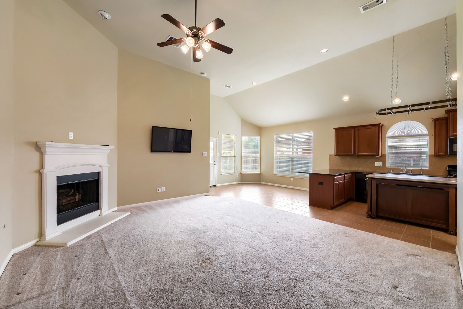 506 Carson Ridge Drive Spring, TX 77386 - Photo 4 of 28
