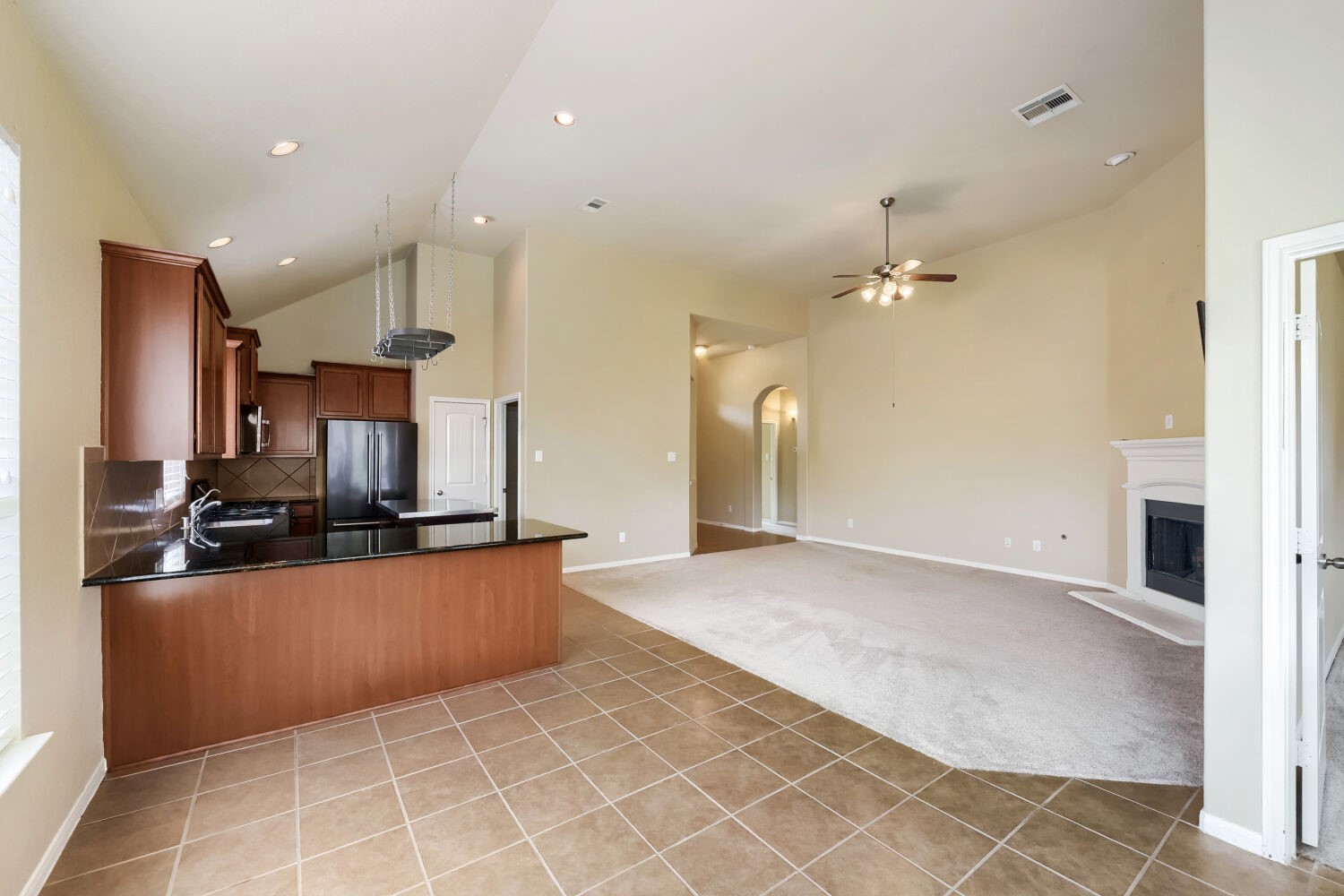 506 Carson Ridge Drive Spring, TX 77386 - Photo 6 of 28