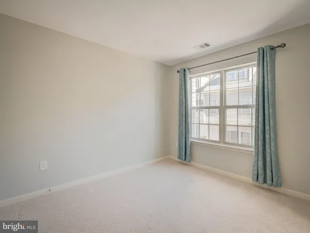 $2,800 | 12139 Amber Ridge Circle, Germantown, MD 20876