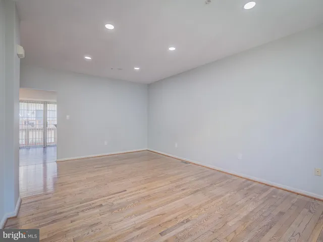 $2,800 | 12139 Amber Ridge Circle, Germantown, MD 20876