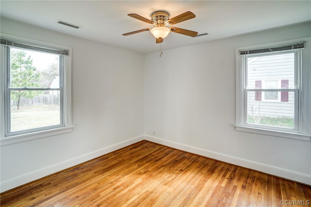 3024 Maplewood Road Henrico, VA 23228 - Photo 26 of 33 2nd Bedroom