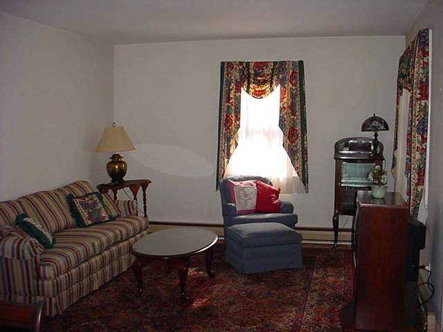 2038 Lenox Road Schenectady, NY 12308 - Photo 4 of 9 Photo 4