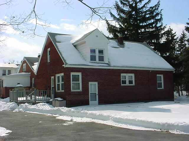 2038 Lenox Road Schenectady, NY 12308 - Photo 5 of 9 Photo 5