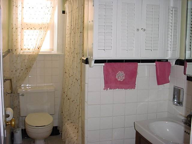 2038 Lenox Road Schenectady, NY 12308 - Photo 8 of 9 Photo 8