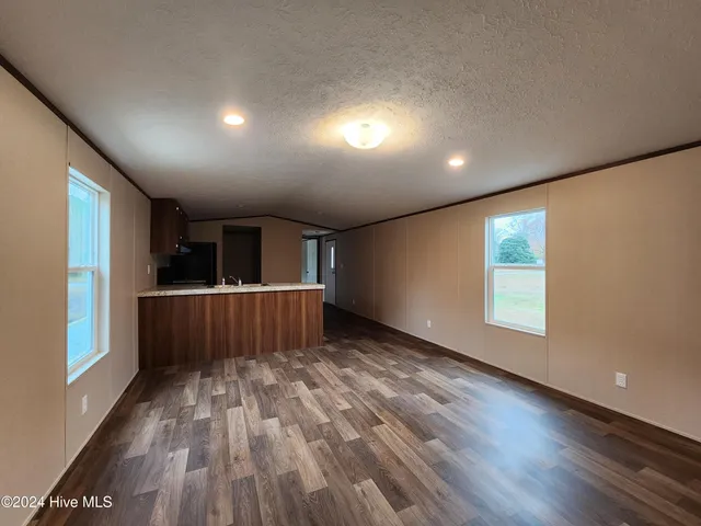 $1,050 | 141 Littleton Street, Midway Park, NC 28544