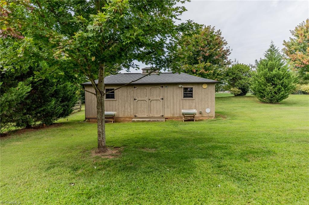 8195 Rylan Drive Browns Summit, NC 27214 - Photo 40 of 50 Gallery Image 40