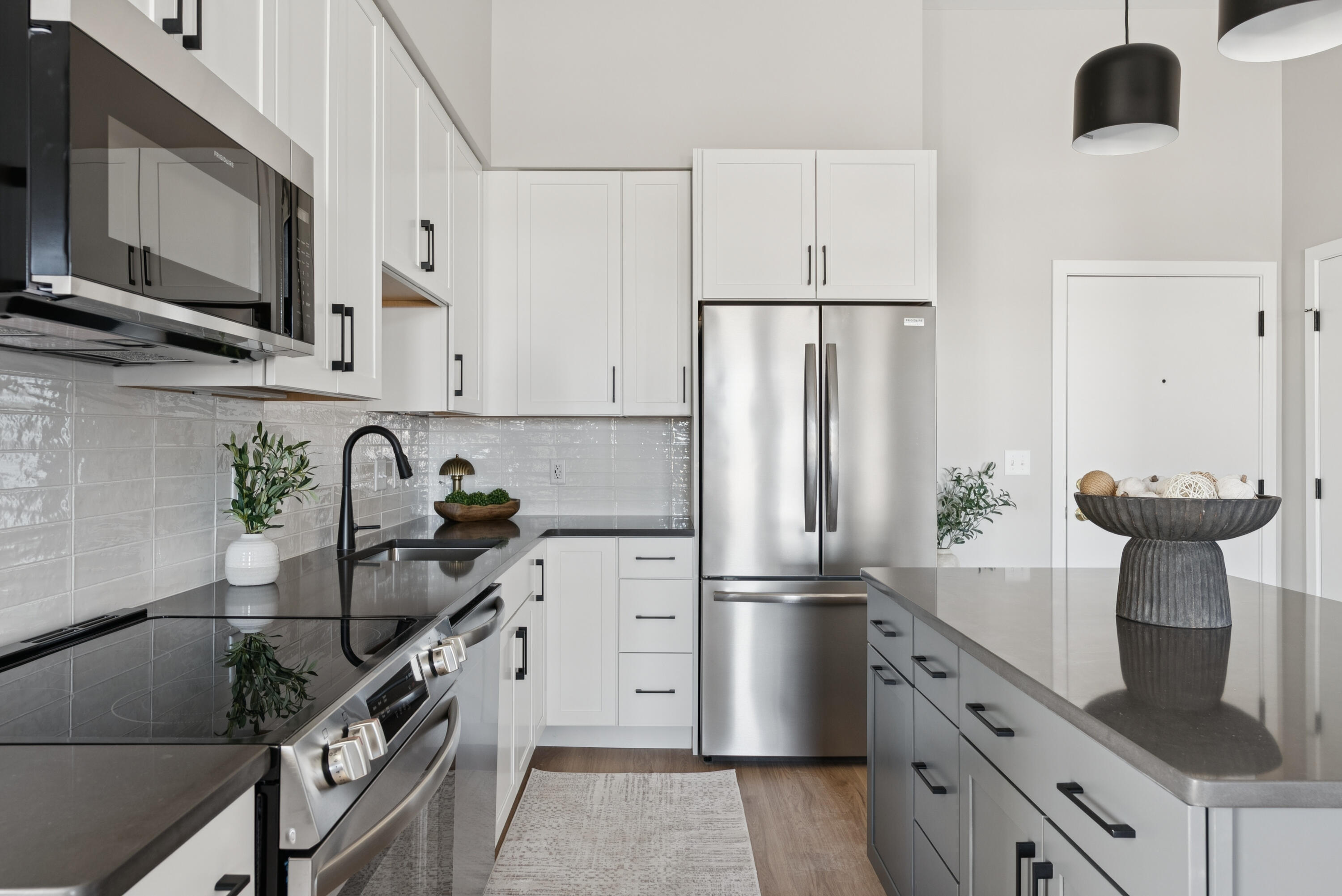 1 Cross Street, Unit 101 Scarborough, ME 04074 - Photo 13 of 49 DSC09397
