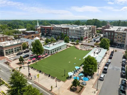 a picture of city view