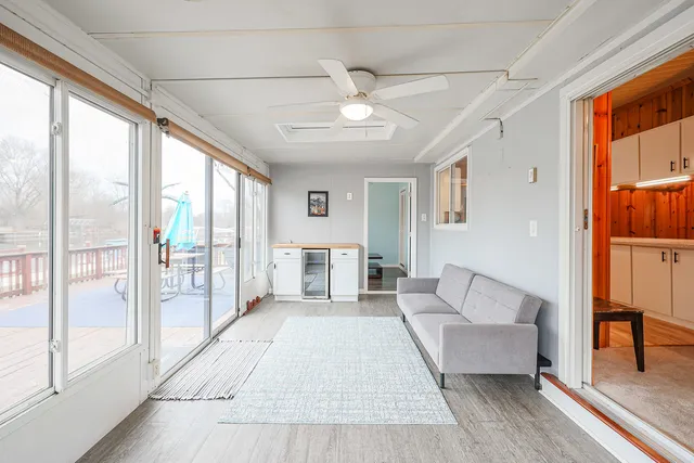 $474,000 | 707 Kingston Boulevard, McHenry, IL 60050