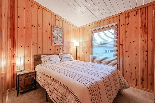 $474,000 | 707 Kingston Boulevard, McHenry, IL 60050