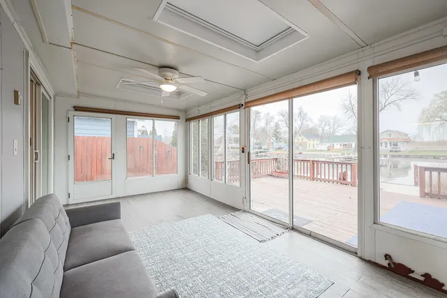 $474,000 | 707 Kingston Boulevard, McHenry, IL 60050