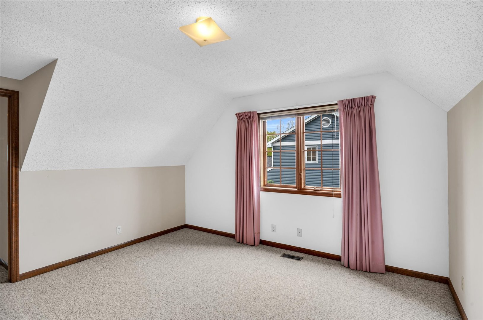 2506 Applewood Road Champaign, IL 61822 - Photo 22 of 36 Gallery Image 22