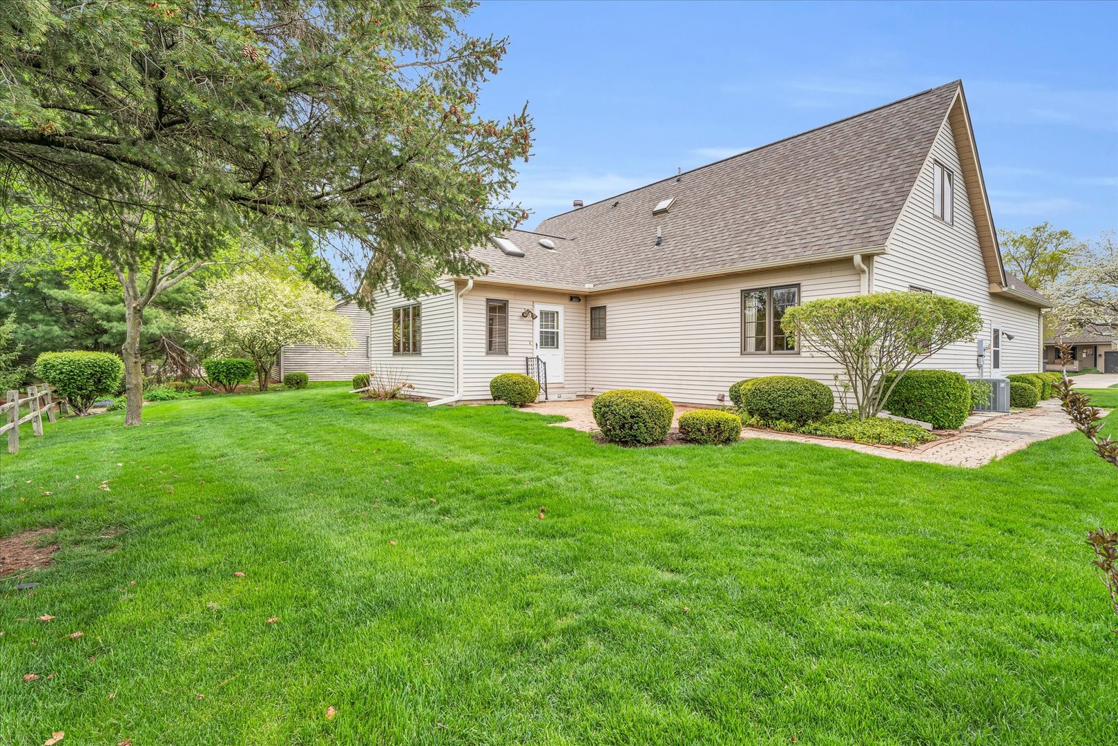 2506 Applewood Road Champaign, IL 61822 - Photo 30 of 36 Gallery Image 30