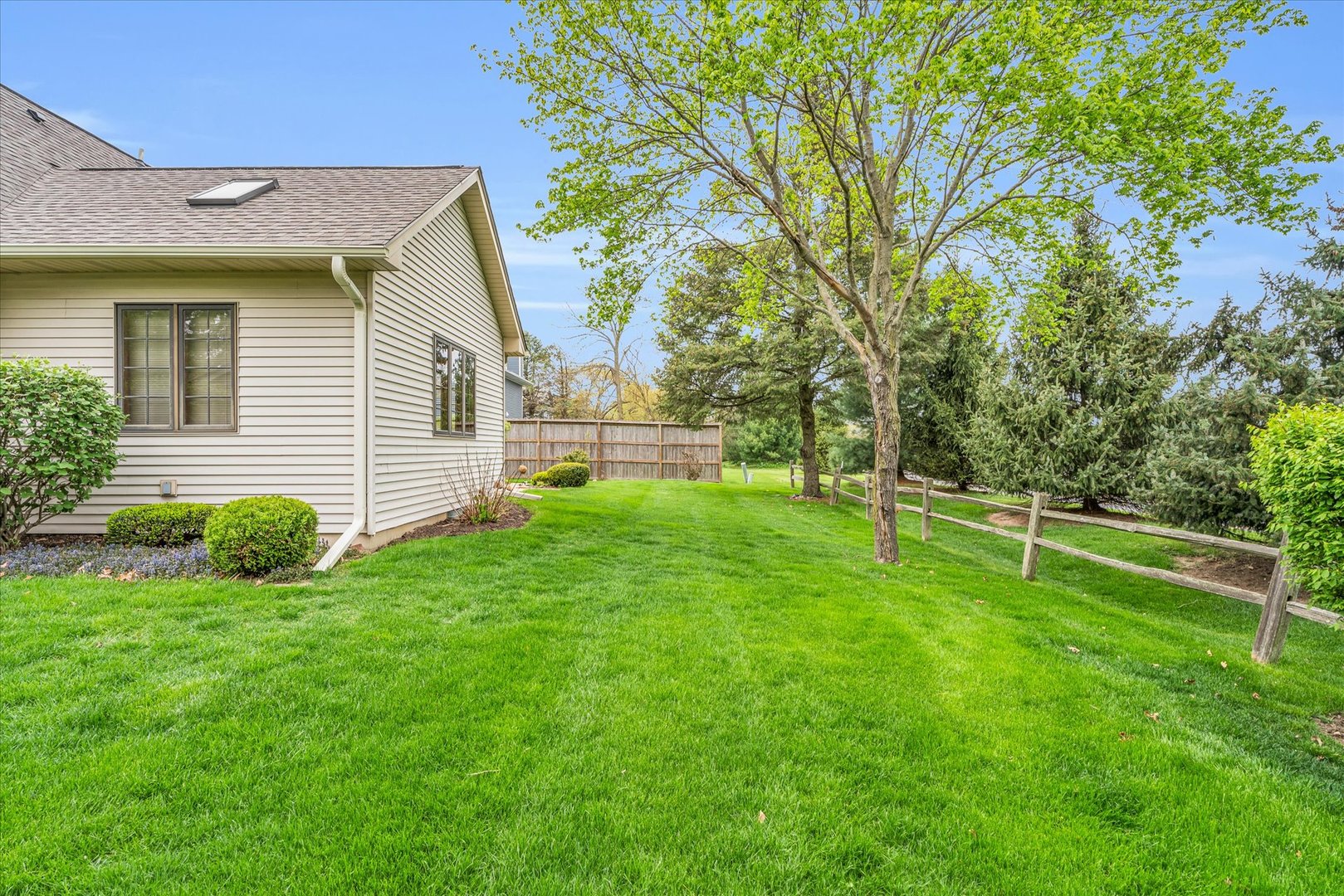 2506 Applewood Road Champaign, IL 61822 - Photo 33 of 36 Gallery Image 33