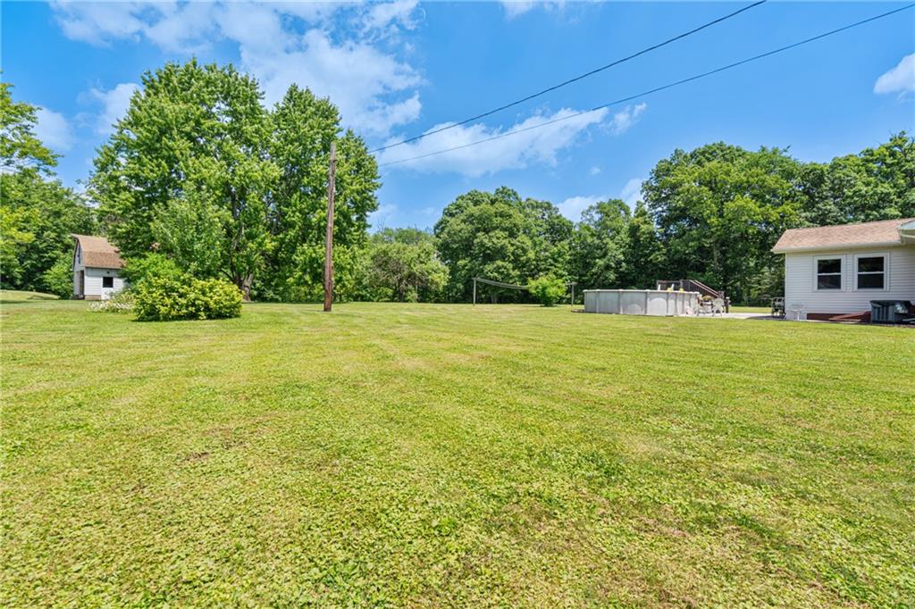 642 Wallace Run Road Beaver Falls, PA 15010 - Photo 12 of 34