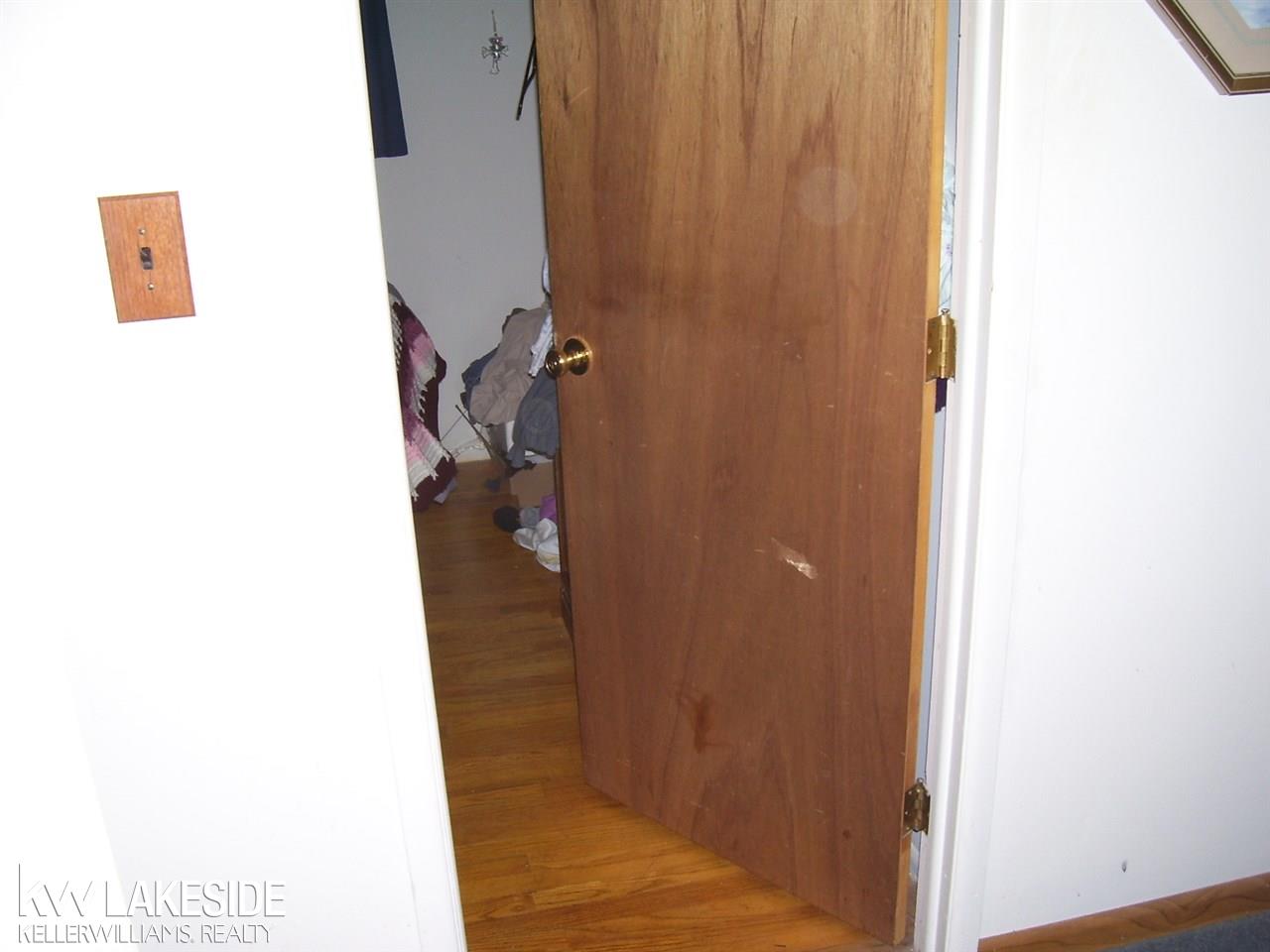 8087 Racine Road Warren, MI 48093 - Photo 6 of 9