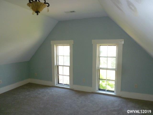 409 Southwest Vine Street Albany, OR 97321 - Photo 20 of 29 Gallery Image 20