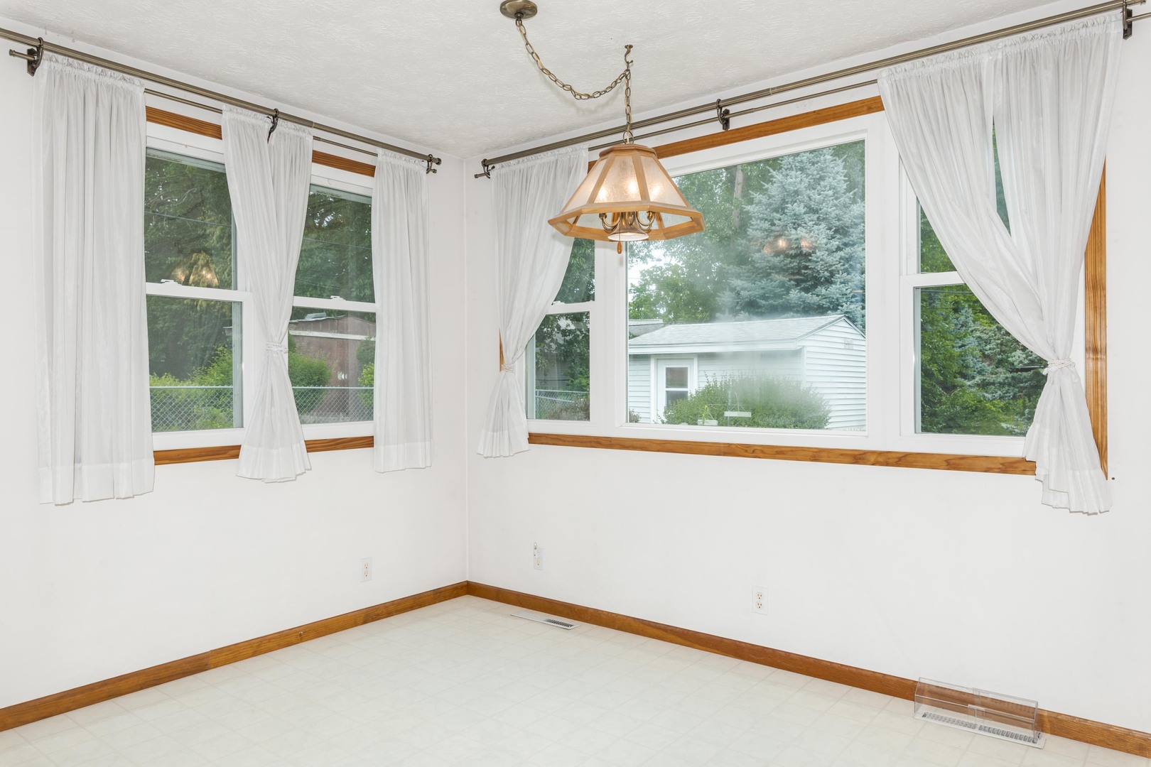 218 North Coolidge Street Normal, IL 61761 - Photo 28 of 48